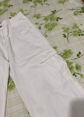 Beyaz Rahat Kesim Kadın Kot Pantolon - Görsel 3