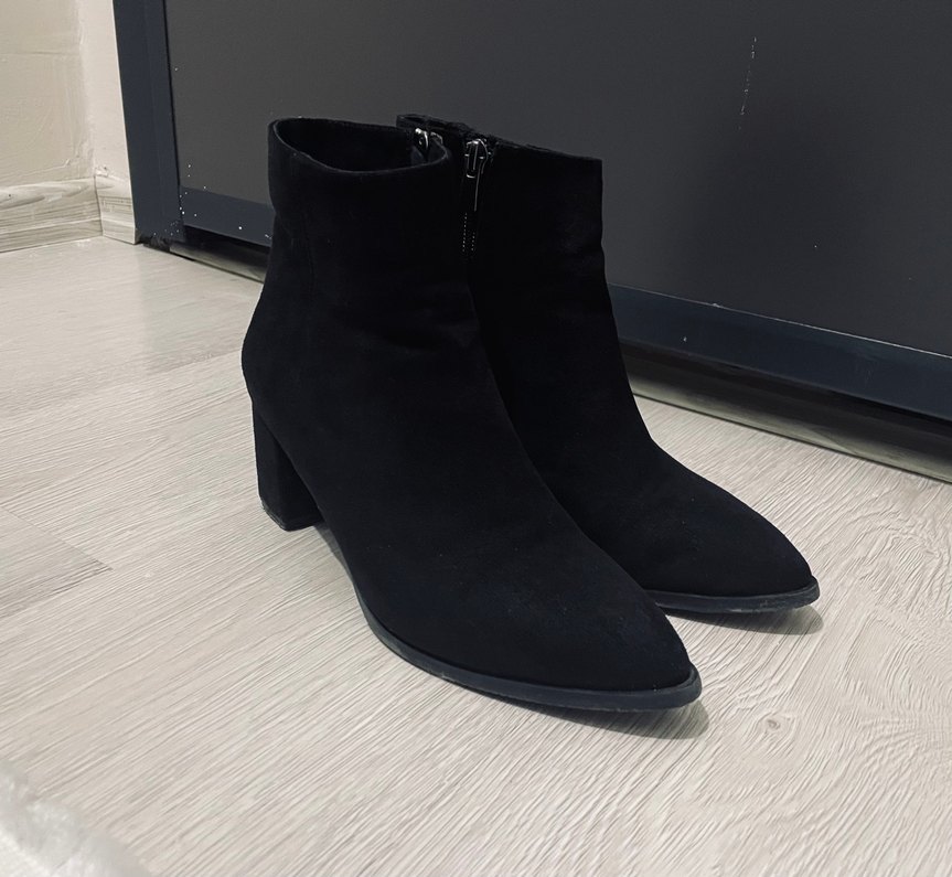 Siyah Süet Tokalı Blok Topuklu Kadın Bot - Görsel 4