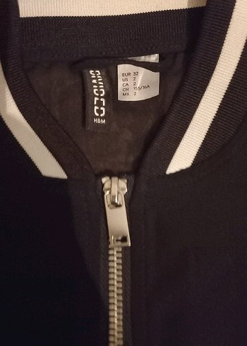 Siyah Fermuarlı Kadın Spor Ceket - Görsel 3