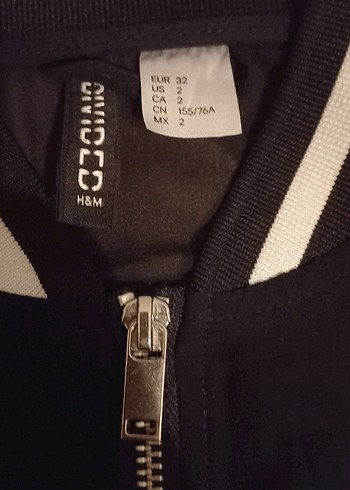 Siyah Fermuarlı Kadın Spor Ceket - Görsel 2