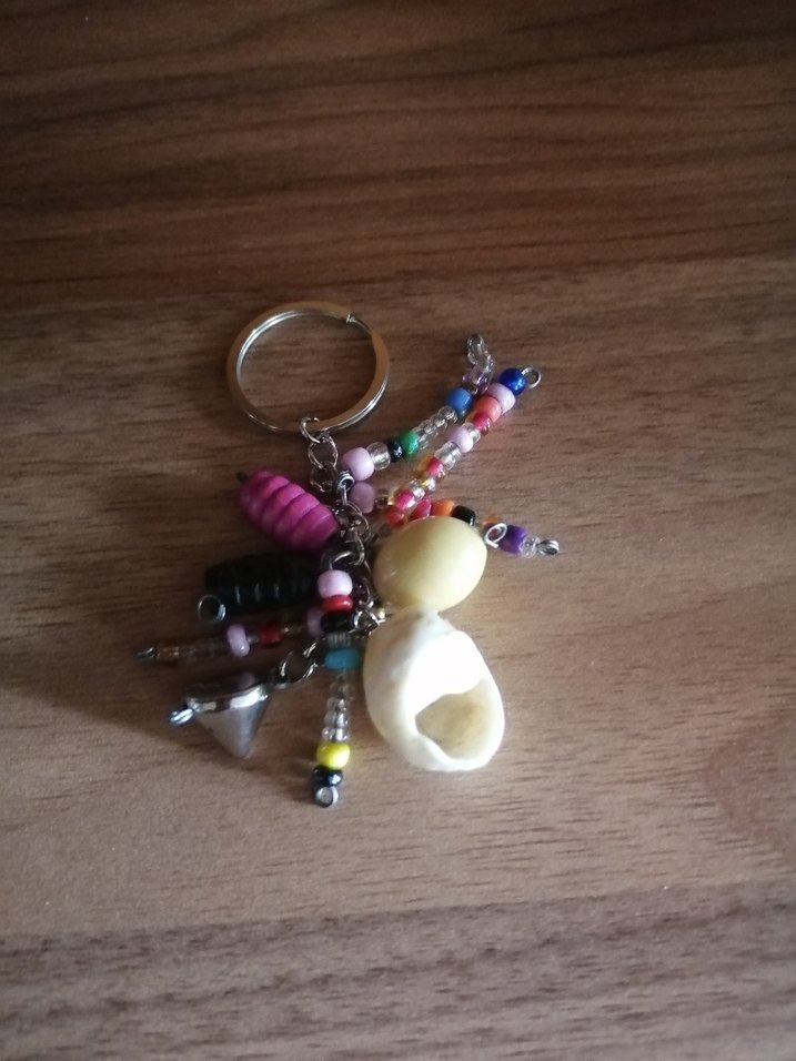 Renkli Boncuklu Bohem Kadın Anahtarlık - Görsel 2