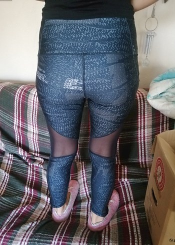 Dantel Detaylı Siyah Yılan Desenli Spor Tayt - Görsel 5