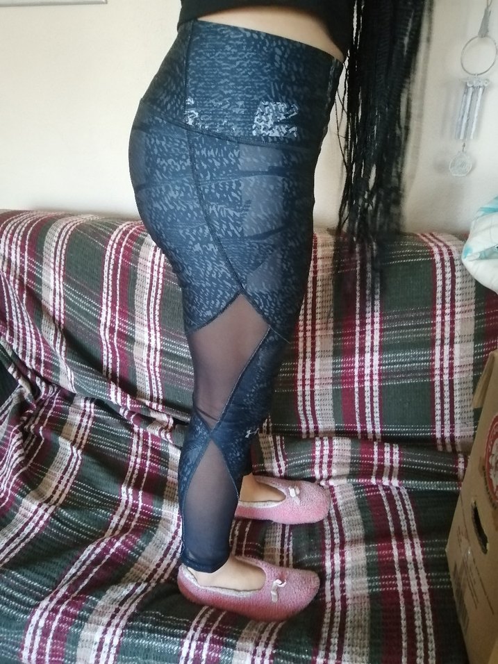 Dantel Detaylı Siyah Yılan Desenli Spor Tayt - Görsel 3