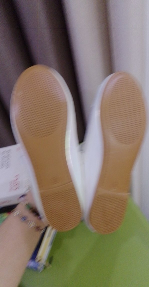 Kız Çocuk Beyaz Tokalı Babet 32 beden - Görsel 3