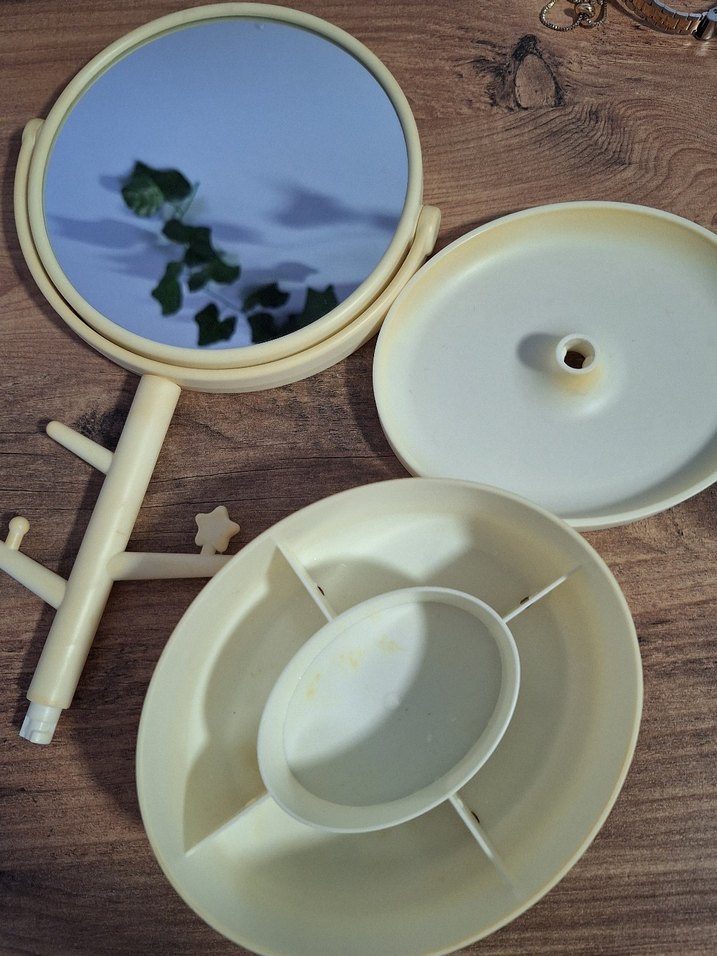 Pastel Bej Masaüstü Ayna - Görsel 3