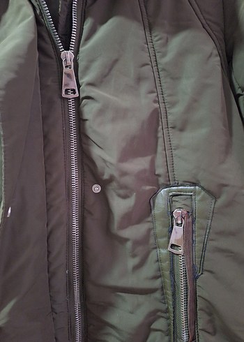 İPEKYOL Kadın Kapüşonlu Haki Şişme Mont - Görsel 3