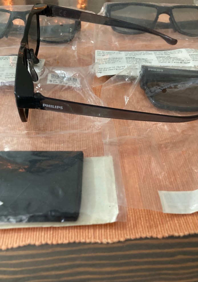 Philips 3D Boyutlu 4 Tane Gözlük - Görsel 2