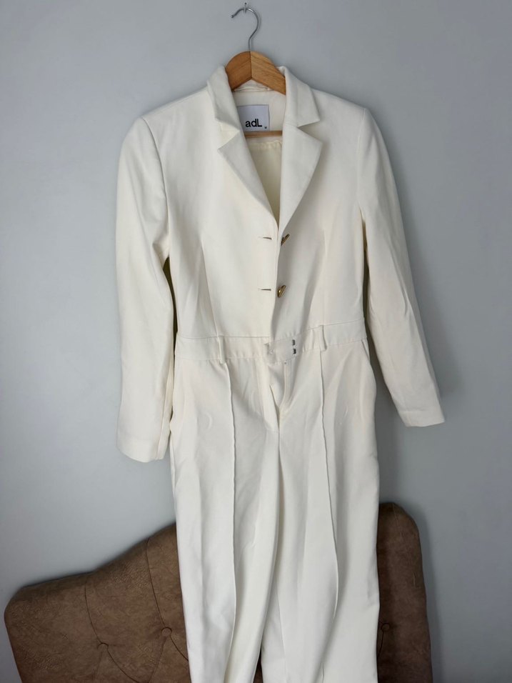 Beyaz Düğmeli Kadın tulum - Görsel 5