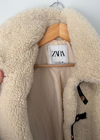 Beyaz Kürk Detaylı Midi Kadın Kaban - Görsel 4