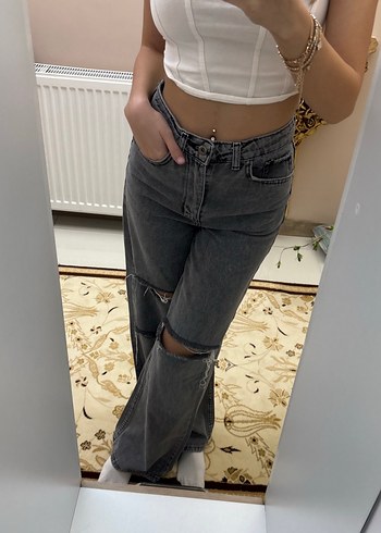 Gri Yılan Desenli Yırtmaçlı Bol Kesim Jean - Görsel 2