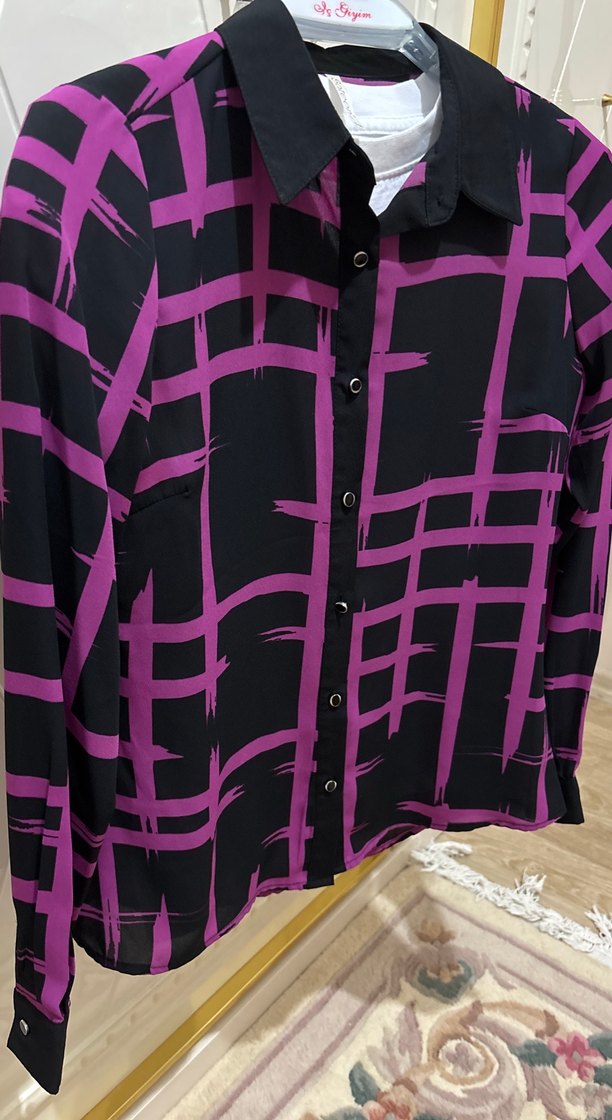 Mor Desenli Uzun Kollu Kadın Gömlek - Görsel 2