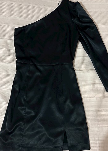 Parlak Siyah Tek Omuzlu Mini Elbise - Görsel 3