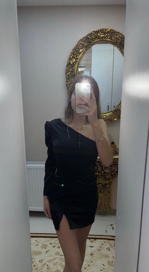 Parlak Siyah Tek Omuzlu Mini Elbise - Görsel 2