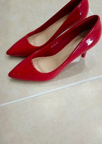 Parlak Kırmızı Stiletto Topuklu Kadın Ayakkabı - Görsel 5