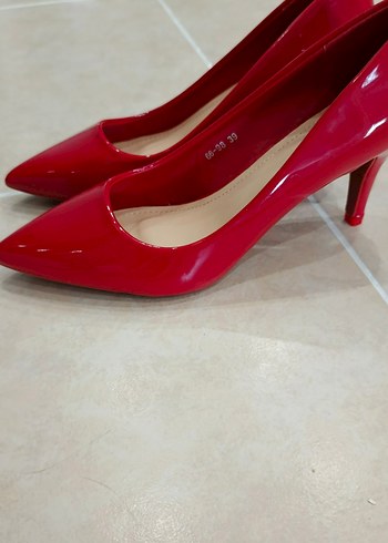 Parlak Kırmızı Stiletto Topuklu Kadın Ayakkabı - Görsel 3