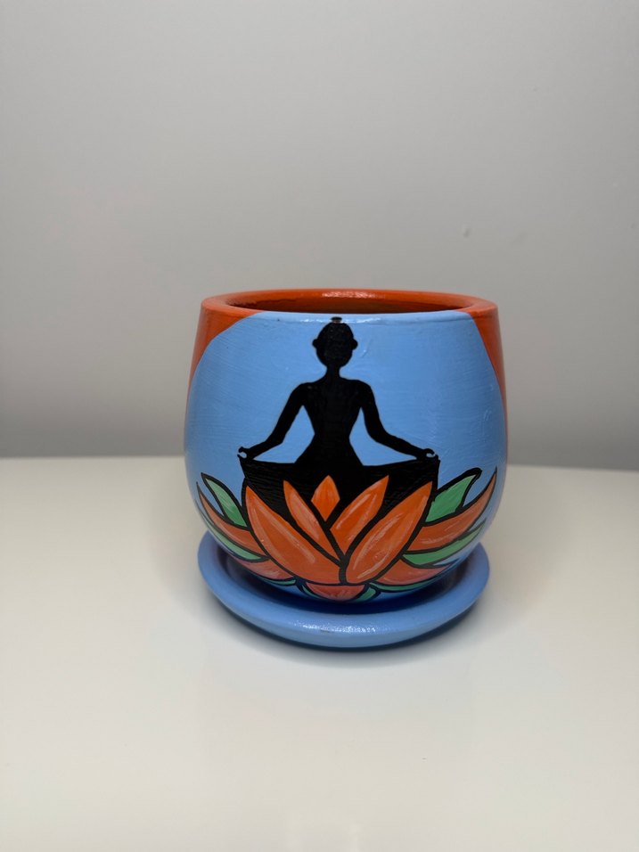Mavi Lotus ve Meditasyon Desenli Saksı - Görsel 3