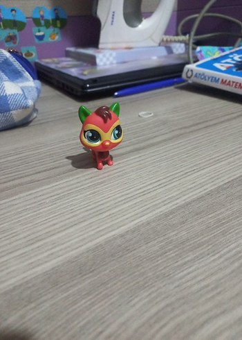 Pastel Pembe Aksiyon Figürü - Görsel 3