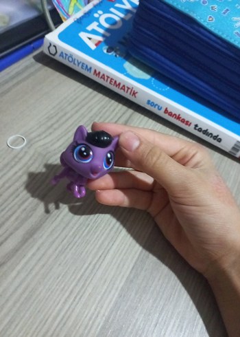 Pastel Pembe Aksiyon Figürü - Görsel 8