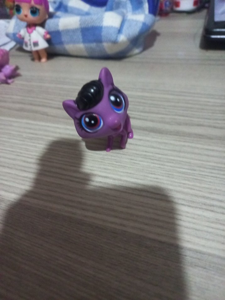 Pastel Pembe Aksiyon Figürü - Görsel 2