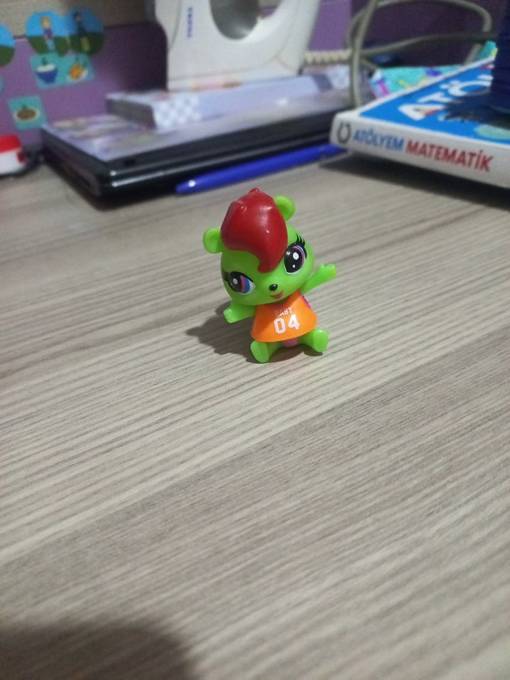 Pastel Pembe Aksiyon Figürü - Görsel 5