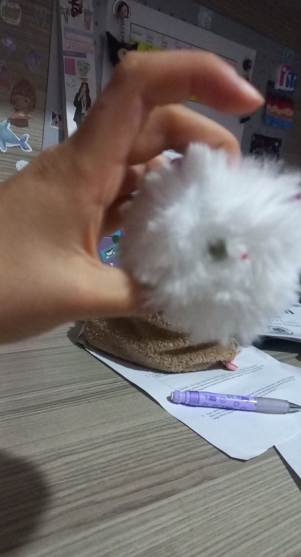 Pembe Tüylü Kurdeleli Kalem - Görsel 3