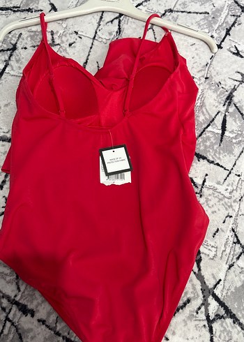 Kırmızı Fırfırlı Kadın Mayo - Görsel 4