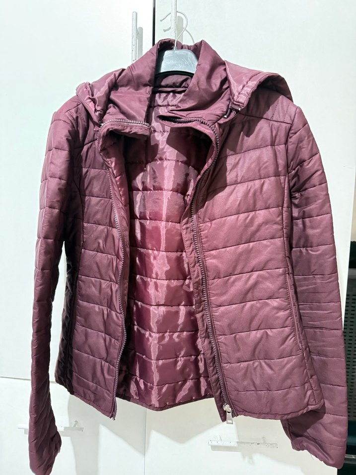 Bordo Kapüşonlu Fermuarlı Kadın Ceket - Görsel 3