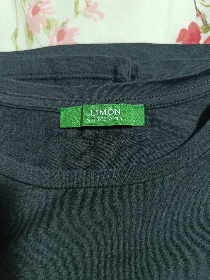 Siyah Kadın Mini Sweatshirt Parlak LOVE Baskılı - Görsel 4