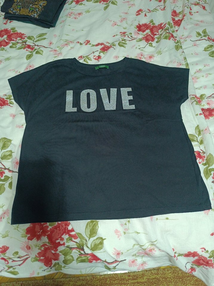 Siyah Kadın Mini Sweatshirt Parlak LOVE Baskılı - Görsel 2