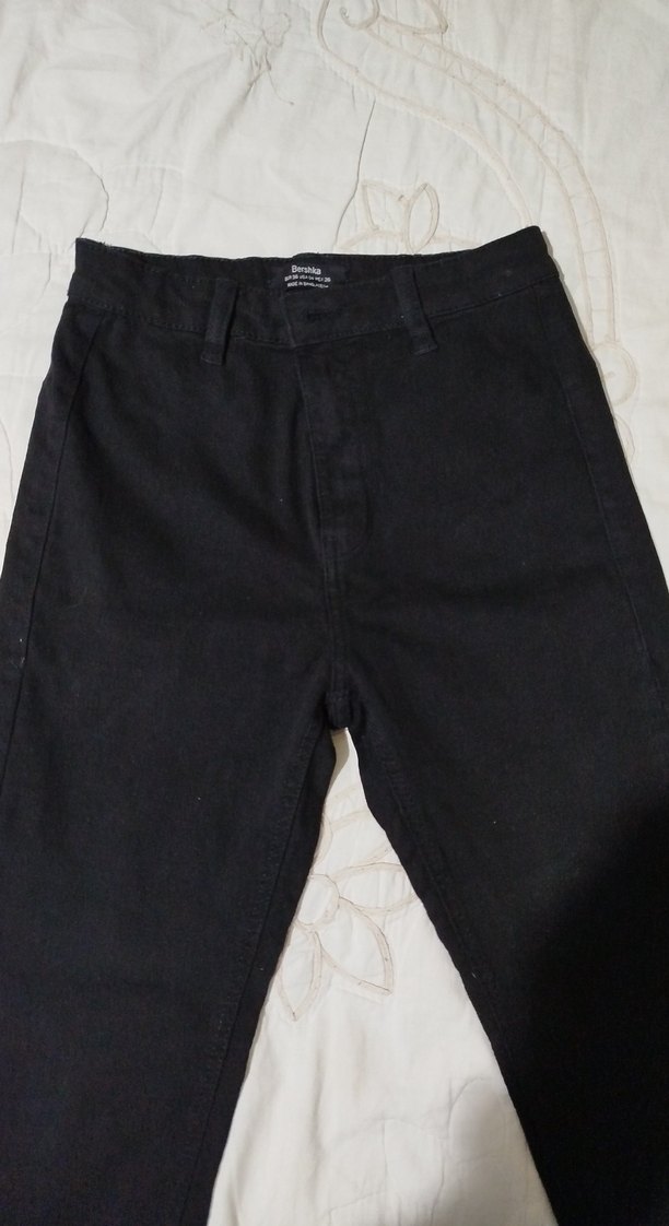 Bershka Siyah Kadın likralı pantolon - Görsel 4