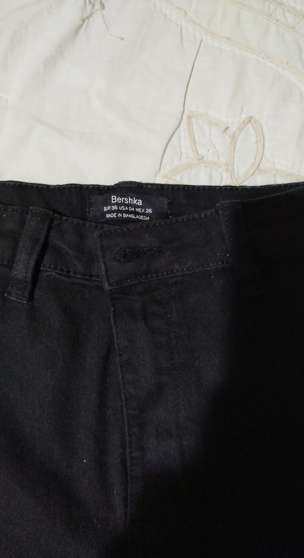 Bershka Siyah Kadın likralı pantolon - Görsel 3