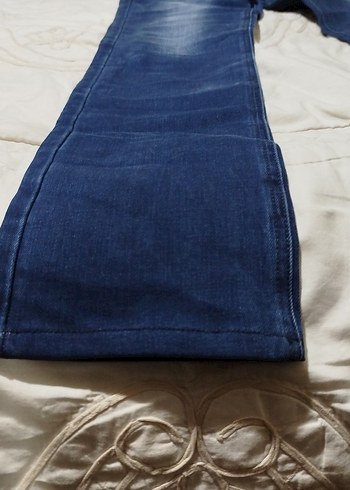 Kadın Lacivert Kemerli Normal Kesim Kot Pantolon - Görsel 2