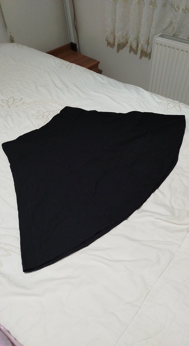 Siyah Rahat Kesim Midi Etek - Görsel 3