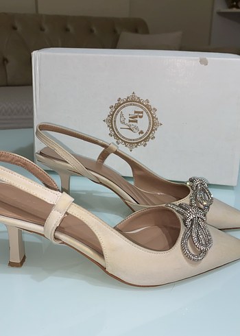 Topuklu ayakkabı - Görsel 2