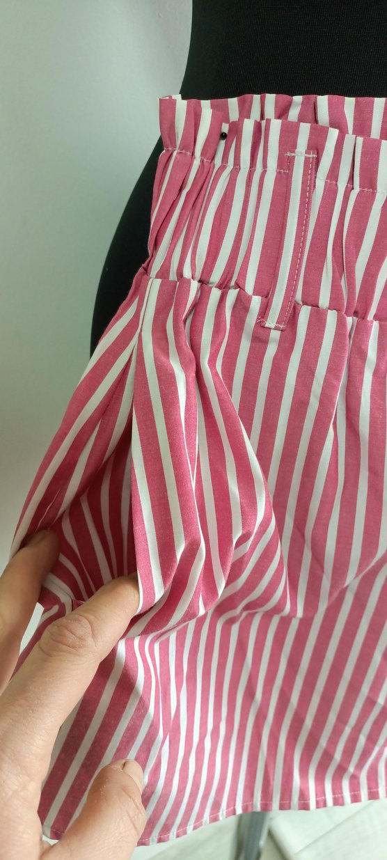 KADİN ÇİZGİLİ ŞORT - Görsel 4