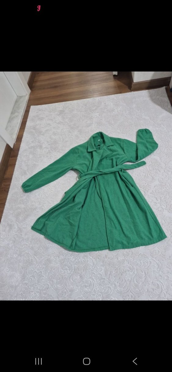 Uzun Kollu Rahat Yeşil Kadın kaşe - Görsel 4