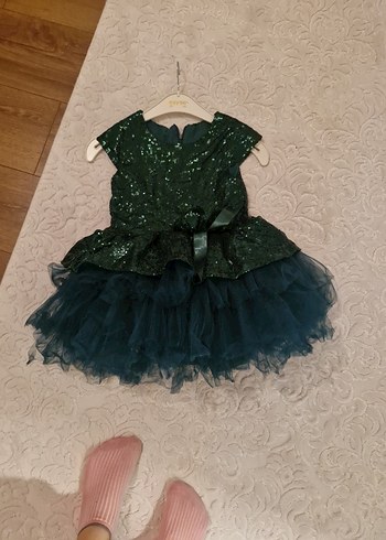 Yeşil Pul Detaylı Kız Çocuk Abiye Elbise 3 yas - Görsel 2