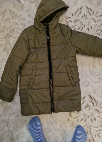 Kapüşonlu Kışlık Mont - Görsel 5