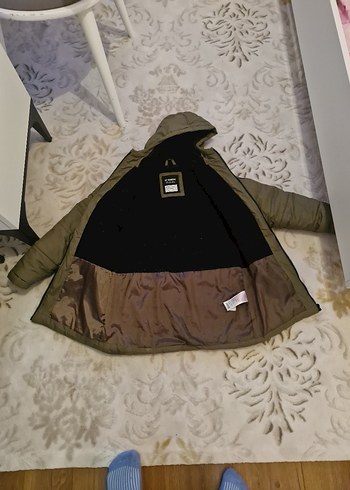 Kapüşonlu Kışlık Mont - Görsel 2