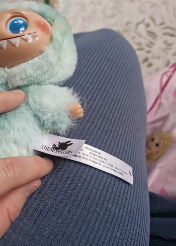 Turkuaz labubu - Görsel 4