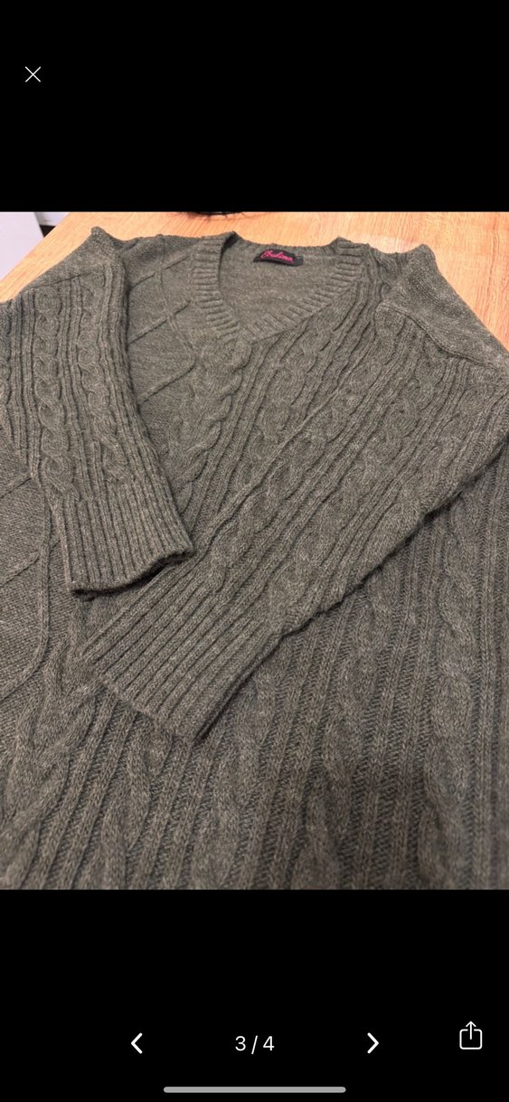 Gri V Yaka Örgü Kadın Uzun Kazak - Görsel 2