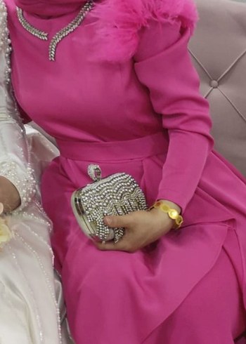 Pembe Uzun Kol Kürklü Avant-Garde Elbise - Görsel 3