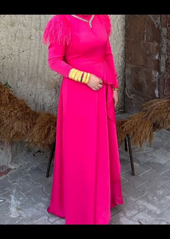 Pembe Uzun Kol Kürklü Avant-Garde Elbise - Görsel 5