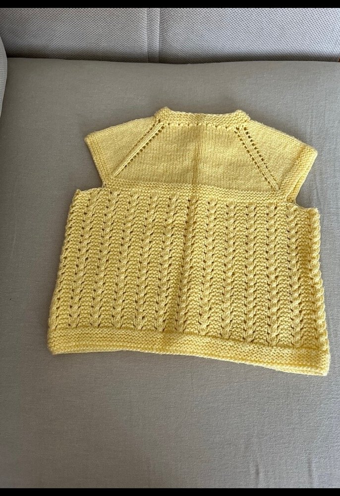 El örgüsü bebek yelek - Görsel 2