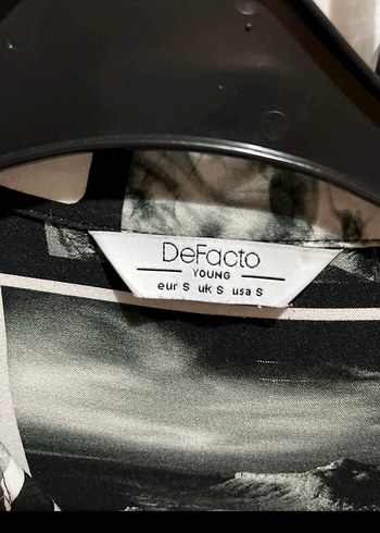 Siyah Baskılı Kısa Kollu Erkek Gömlek - Görsel 5