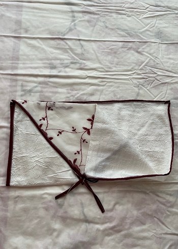 Bordo İşlemeli Pike Takımı - Görsel 18