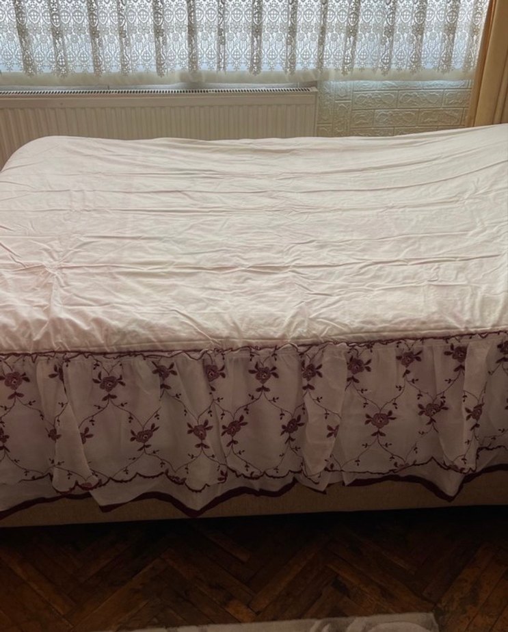 Bordo İşlemeli Pike Takımı - Görsel 4