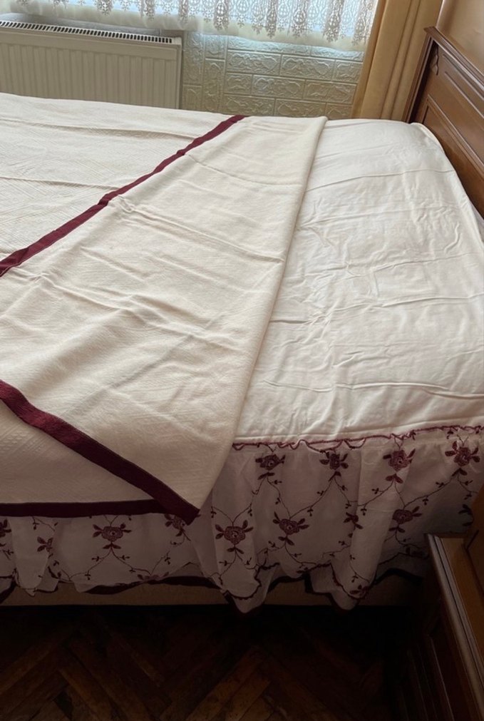 Bordo İşlemeli Pike Takımı - Görsel 5