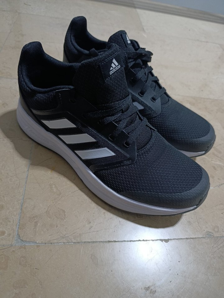 Erkek siyah Adidas Koşu ve Antrenman Ayakkabısı - Görsel 2
