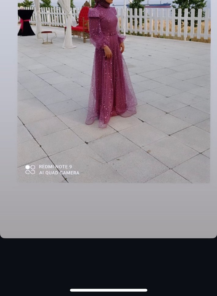 Uzun Kollu Mor Parlak Abiye Elbise - Görsel 2